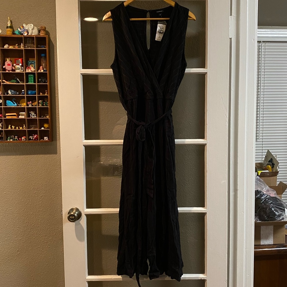 NWT Torrid black Striped Jumpsuit w/ Belt Tie 2XL